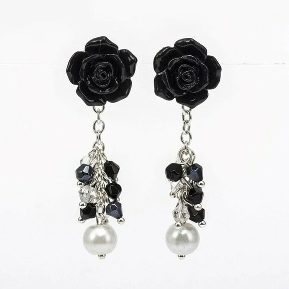 PinkDiva Jewelry - Handcrafted Black White Rosebud Flower Chain Glass Baubles Earrings